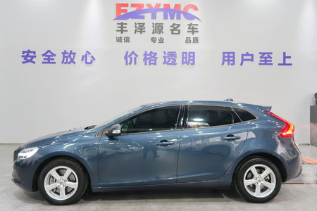 襄阳二手沃尔沃V40 2018款 T3 智尚版