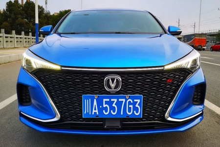 广元二手长安逸动 2020款 PLUS 蓝鲸NE 1.4T GDI 双离合 锋尚型