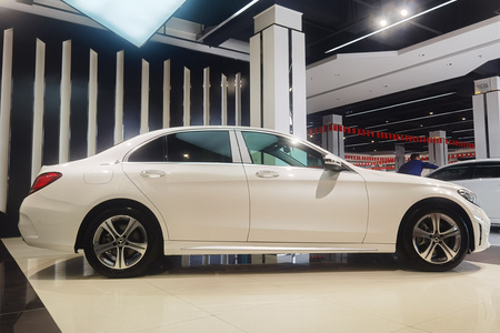 徐州二手奔驰C级 2021款 C 260 L 运动版