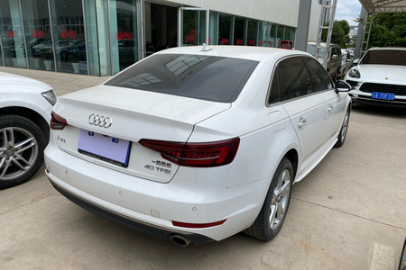 德宏二手奥迪A4L 2018款 30周年版 40 TFSI 进取版