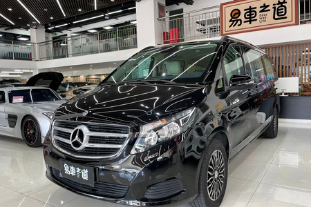 北京二手奔驰V级 2017款 奔驰V级（进口）2.0L 中东版