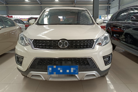 荆州二手北京绅宝X35 2016款 1.5L 自动 豪华版
