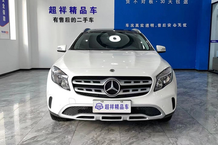 襄阳二手奔驰GLA 2019款 GLA 200 动感版