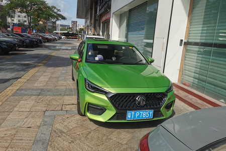 中山二手名爵6 2020款 1.5T 双离合 领潮豪华版
