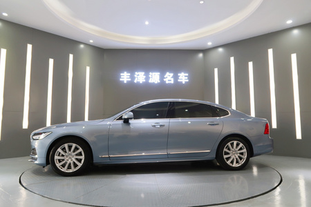 襄阳二手沃尔沃S90 2020款 T5 智逸豪华版